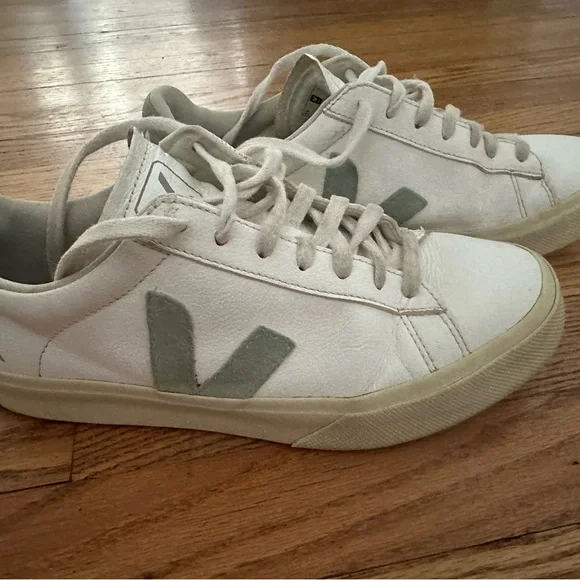 Veja campo sneaker 40 GUC - Picture 4 of 5